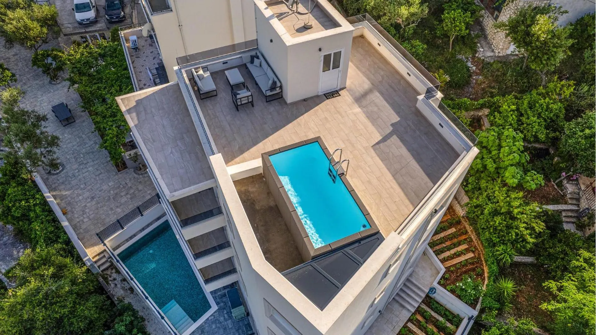 טרוגיר Gorgeous Apartment In Okrug Gornji With Lake View