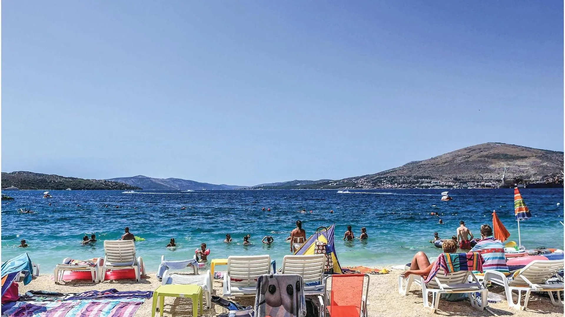 Gorgeous Apartment In Okrug Gornji With Lake View Trogir Croatia